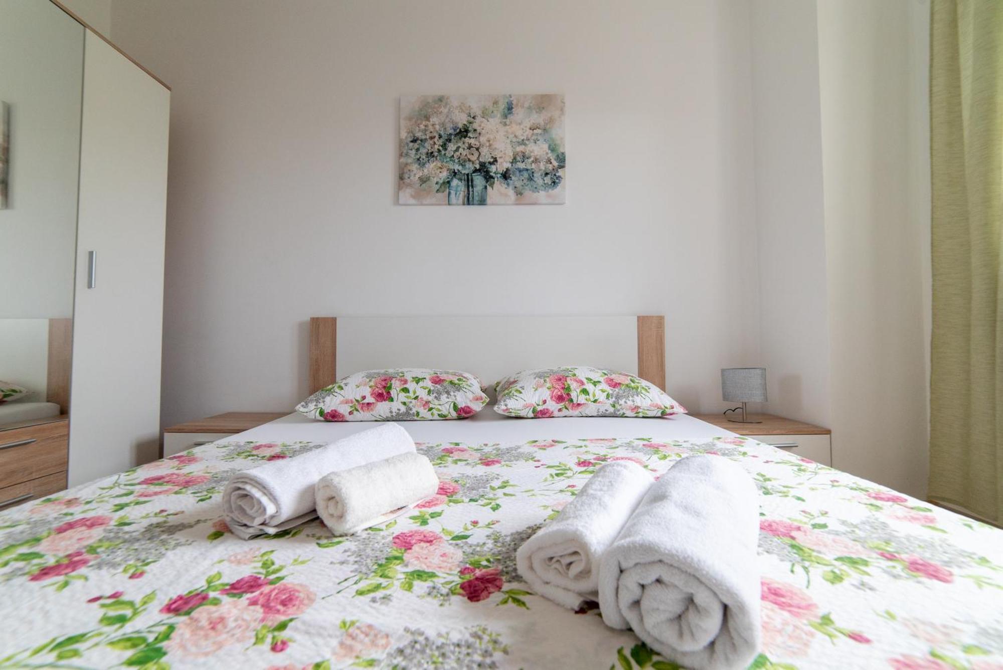 Ferienwohnung Mario Vir Exterior foto
