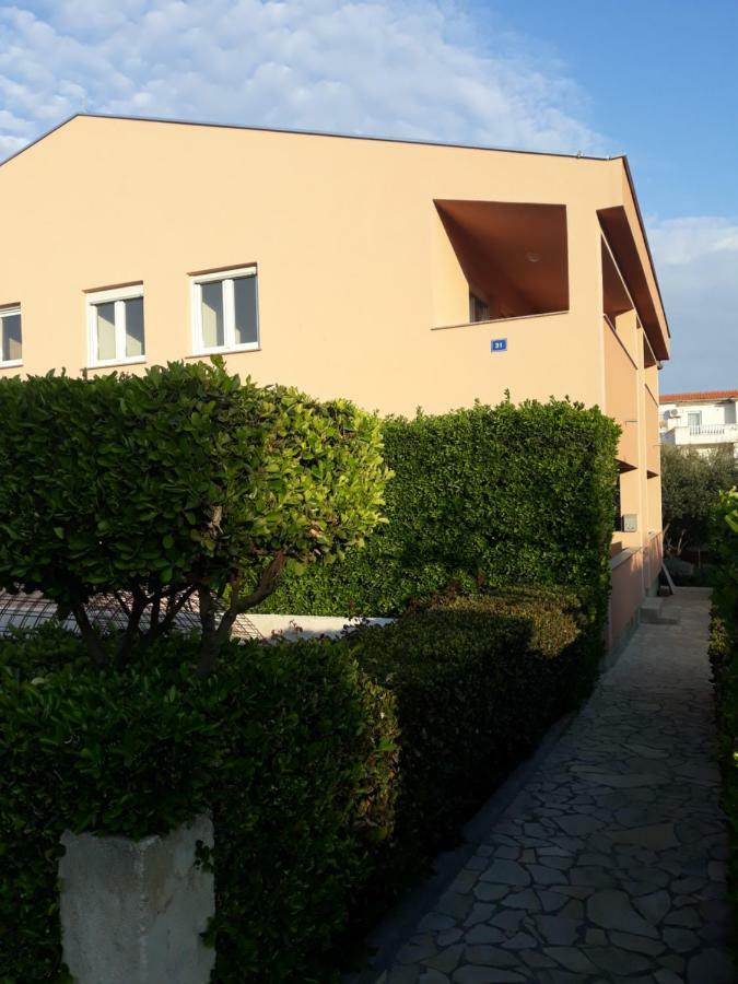 Ferienwohnung Mario Vir Exterior foto