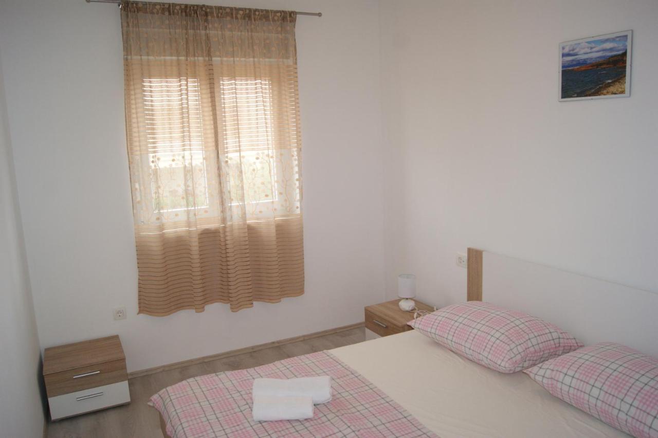 Ferienwohnung Mario Vir Exterior foto