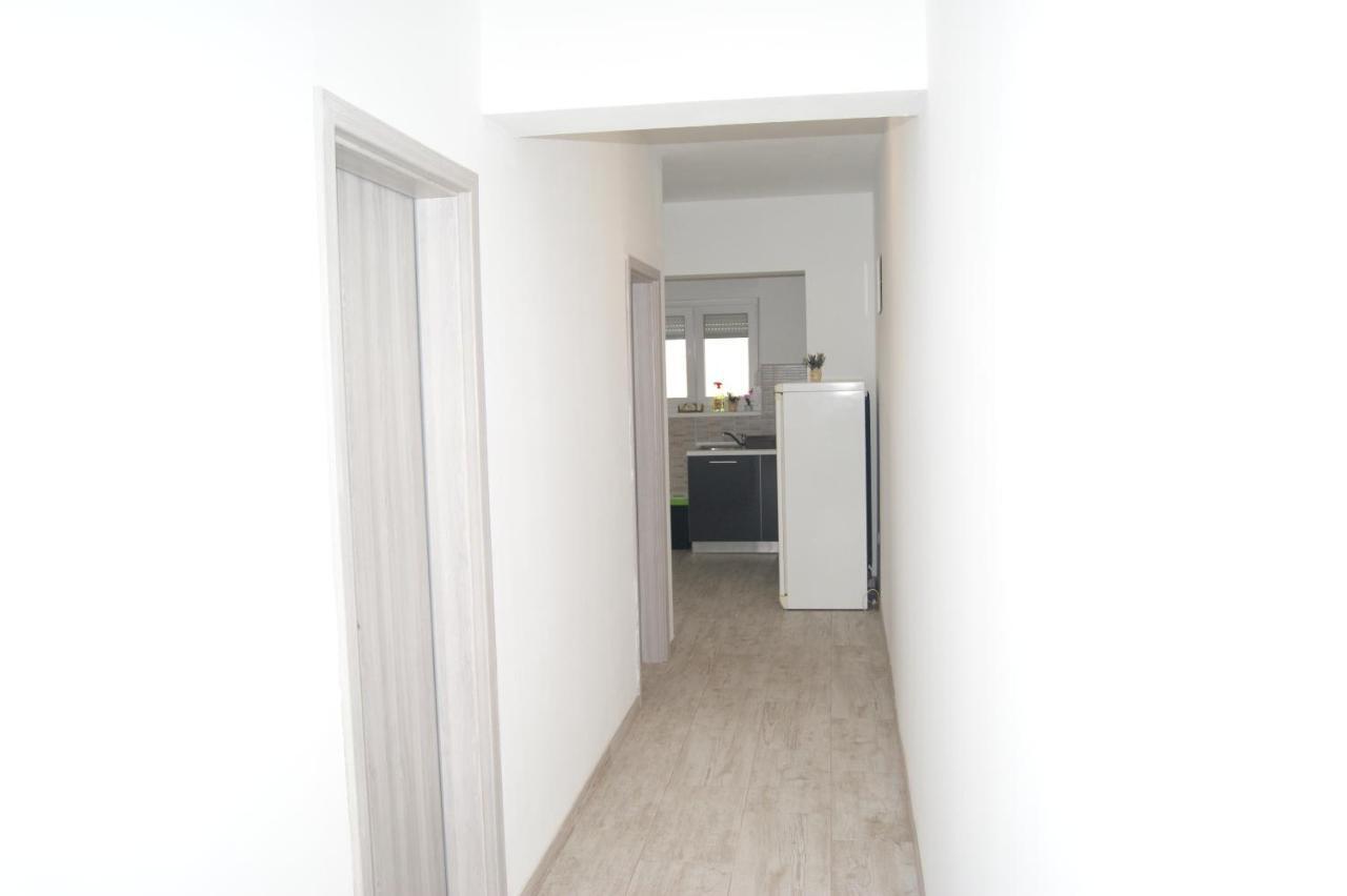 Ferienwohnung Mario Vir Exterior foto