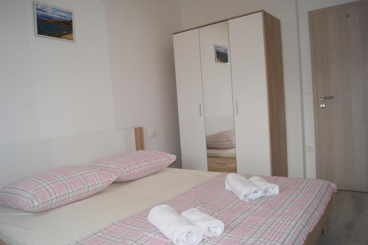 Ferienwohnung Mario Vir Exterior foto
